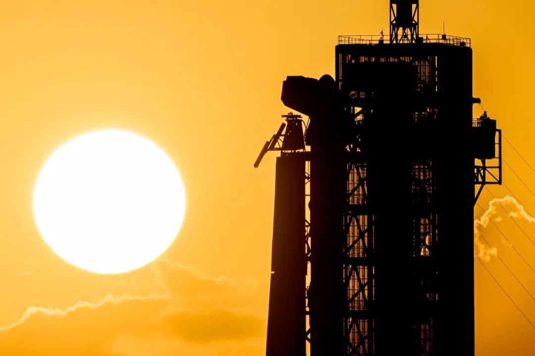 时隔48年NASA首位新手直接成为指挥官，一飞冲天