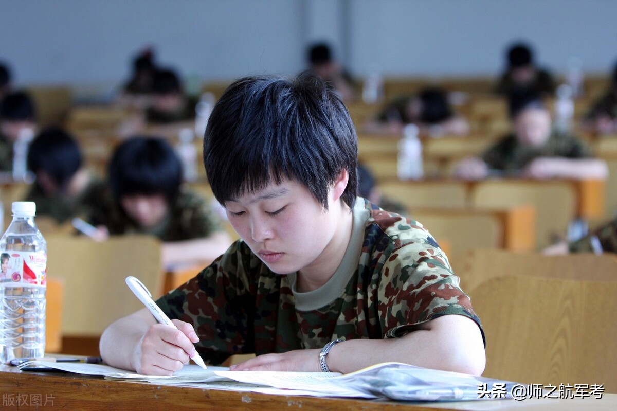 本科士兵在部队提干，都考些什么？
