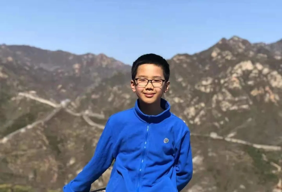 清华大一新生李宣佑，才14岁，初一做高考数学卷：145分以上