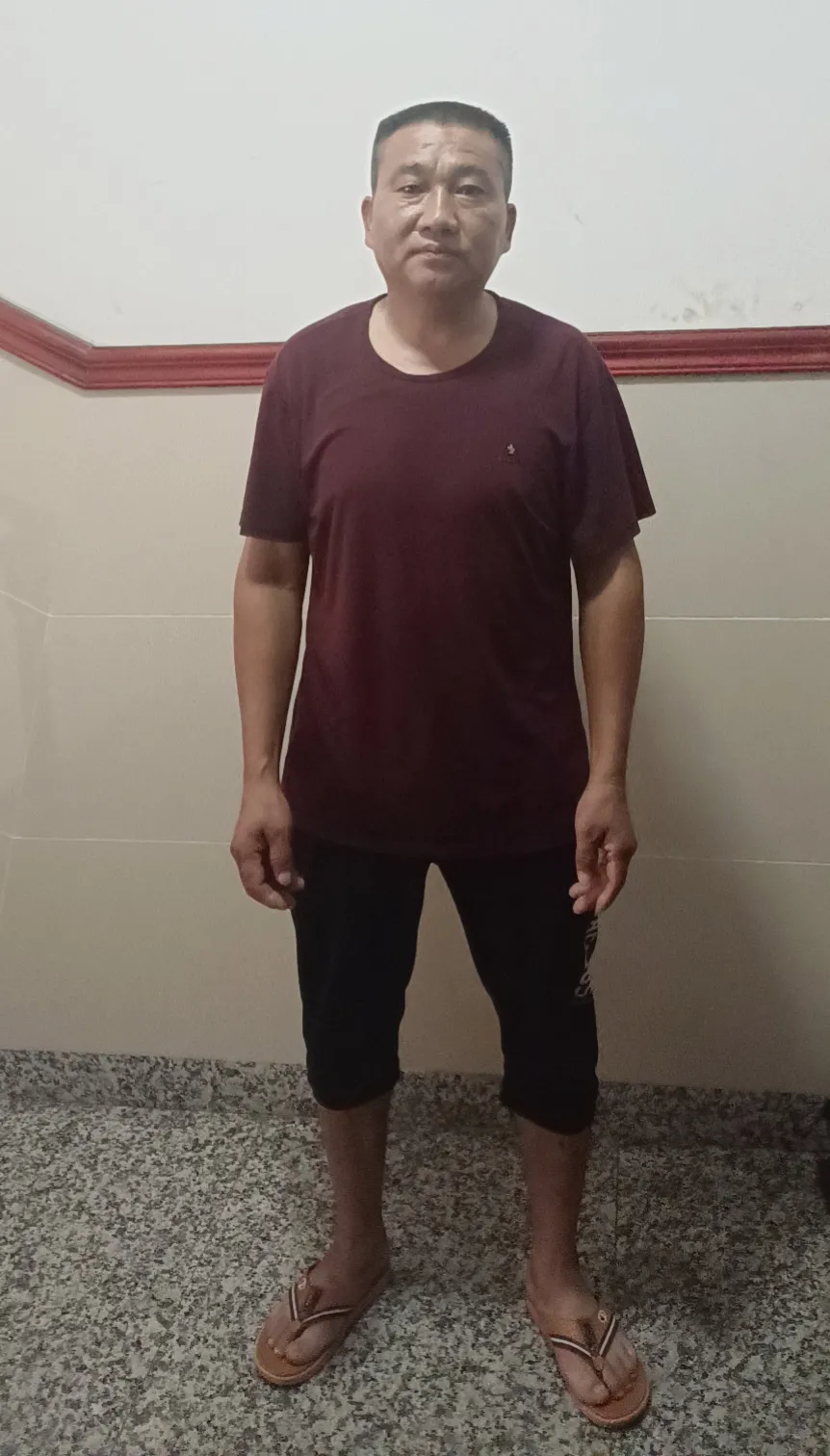 女子驾车冲入3米深河，生死两分钟，“最帅F4”出手了