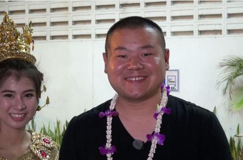 岳云鹏：成功之后，给5个姐姐都买了房，亲弟弟则继续在老家种地