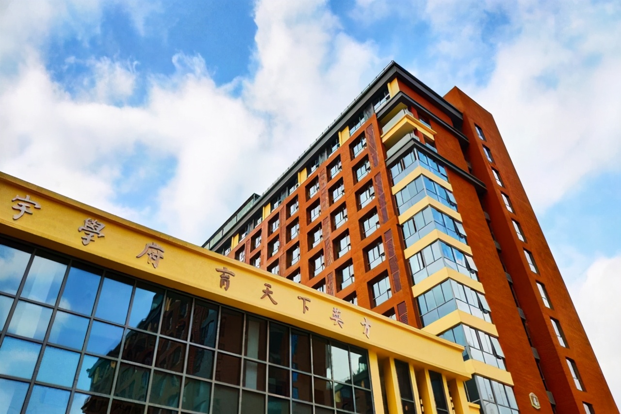 中科大酒店式学生宿舍，两人间、健身房、暖气空调