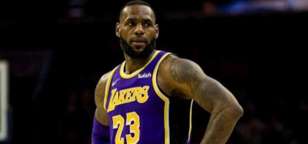 nba为什么叫泡椒(NBA那些谐音梗绰号：老炮保罗，诺维斯基成司机，詹姆斯却被黑)