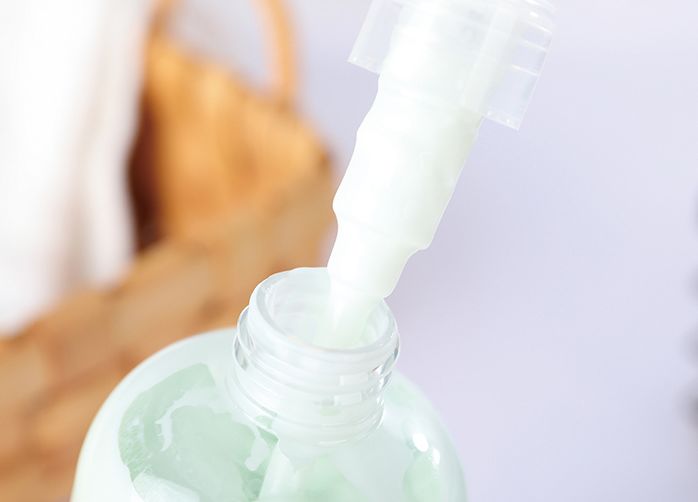 涂身体乳vs不涂身体乳，不仅皮肤差距大，原来“毛发”也跟着长