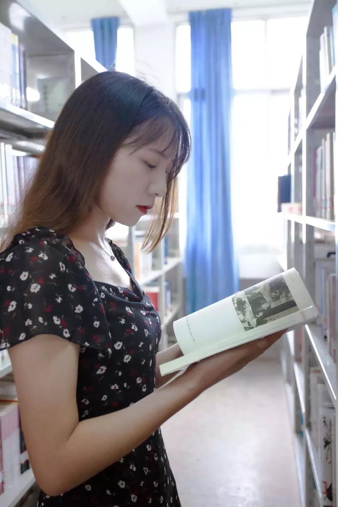 坐标湖南，影视剧取景地，高颜值食堂吃遍网红美食！这所高校