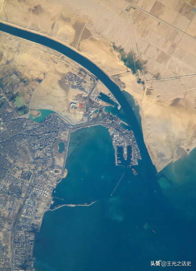 世界上著名的三大运河(每小时损失4亿美元？为什么世界离不开苏伊士运河？)