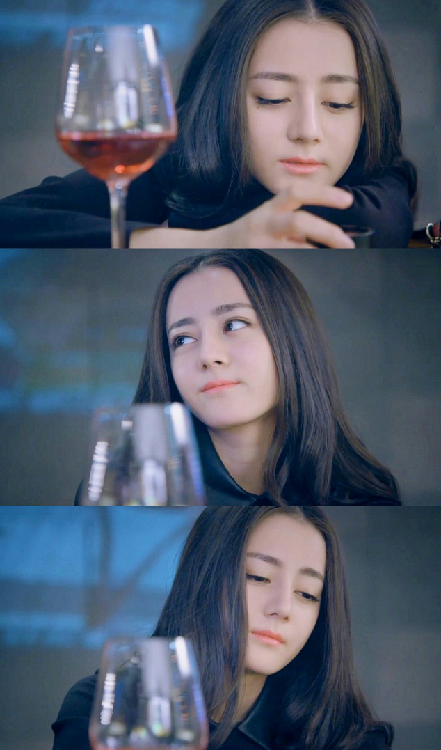 肖战迪丽热巴大学素颜毕业照被扒，前者变化太大，后者几乎一样