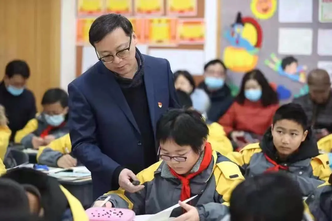 惊人速度崛起！这所九年制学校数学品牌太强了