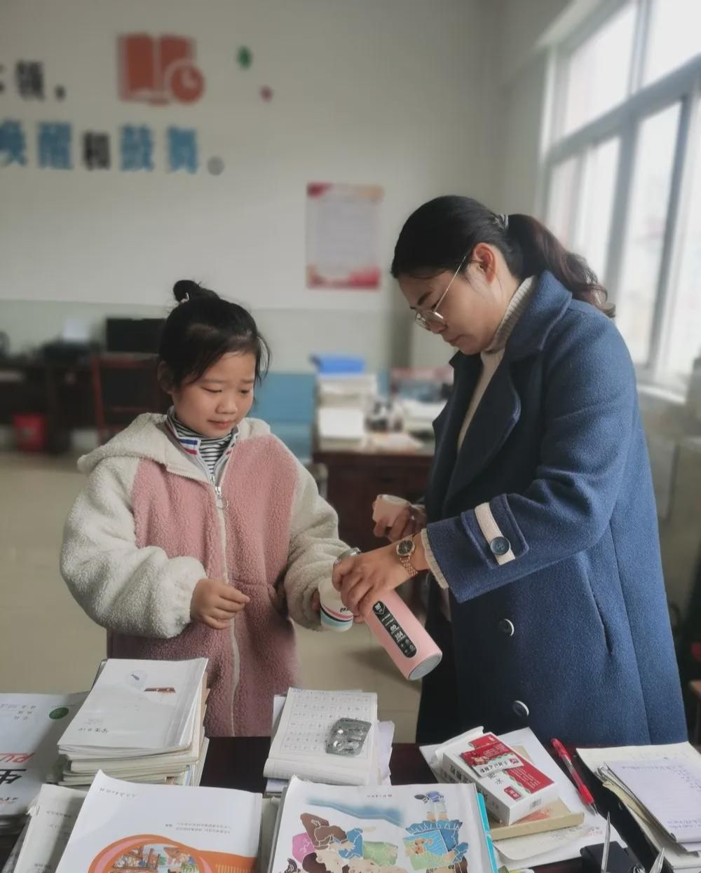 信阳市春蕾小学：冬月骨干教师赞