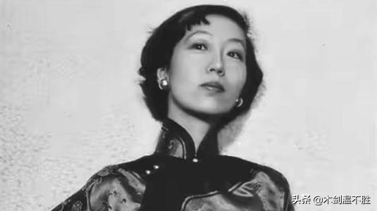 通过张爱玲和王安忆的作品，从不同角度下，看懂上海