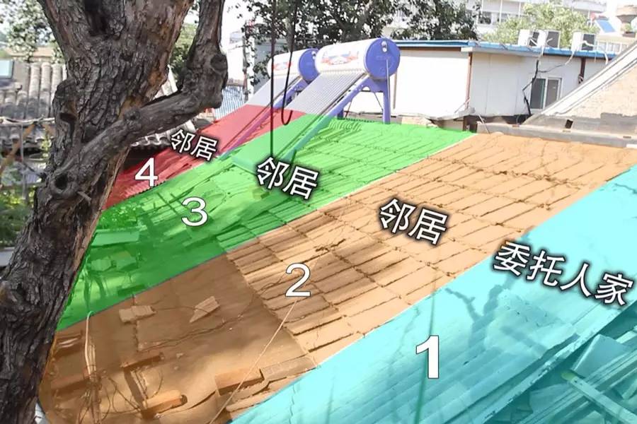 北京二环25㎡小屋，为让女儿回家住，年迈父母坚持睡6㎡露台