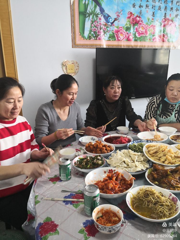 吴艳华：《冬至时节话饺子》