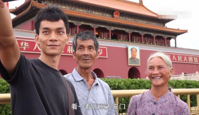 瞒着家人复读7年，高分进入政法大学，唐尚珺赢了高考却败给现实