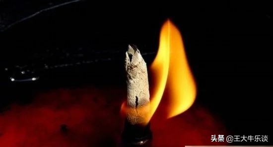历史十大未解之谜第二迷-古墓“长明灯”不熄之谜