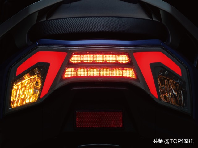 负显仪表 CBS刹车 豪爵UCR125上市 售价9480元
