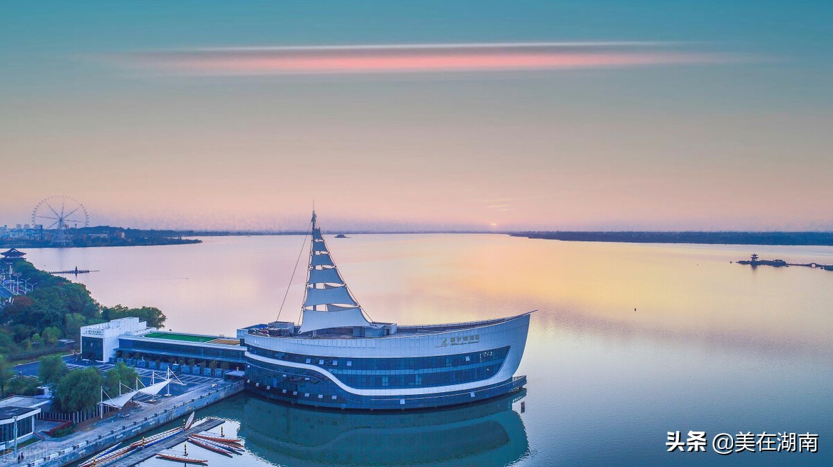 最新湖南这几个学校的高考喜报出来了，有没有你所在地的学校？