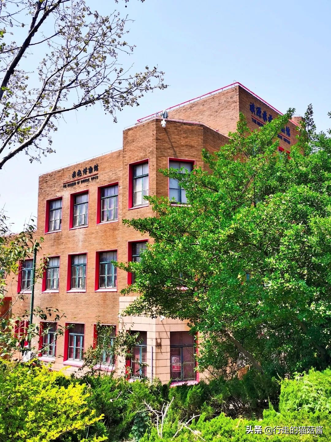 烟台山不得不看的外国领事馆旧址，是中国近代史的见证与缩影