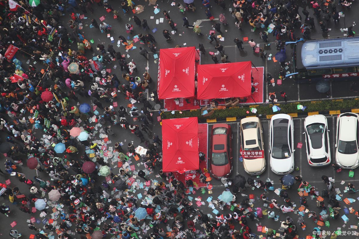 辽宁大学排名榜单公布，榜首名副其实，前五“扎堆”这两个城市