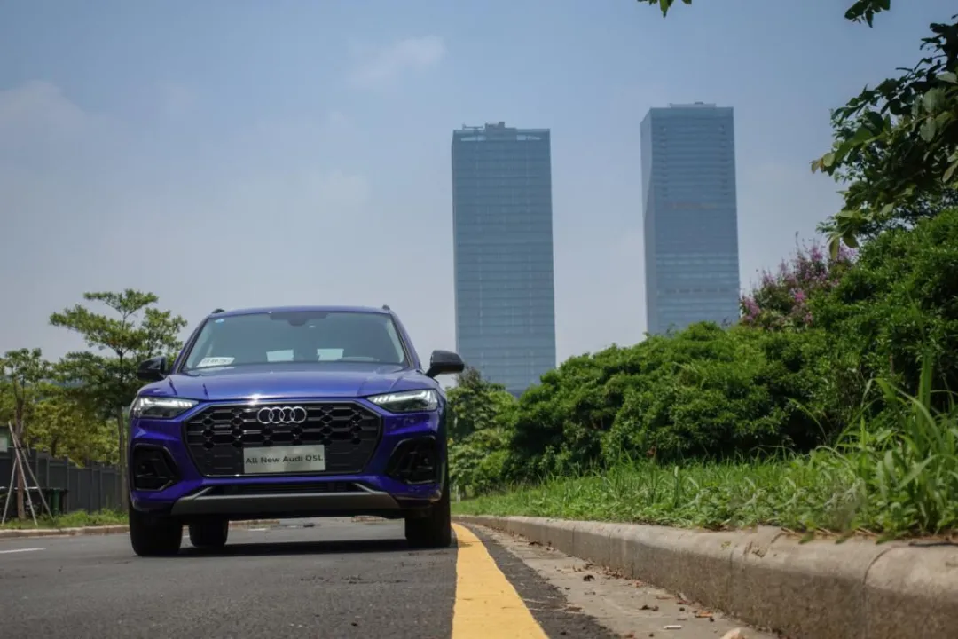 更适合国人的豪华SUV，奥迪Q5L的实力足以跟X3和GLC一战