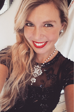 取代27年大律师妻子，赶走N个情妇，33岁新晋英国首相夫人上位史