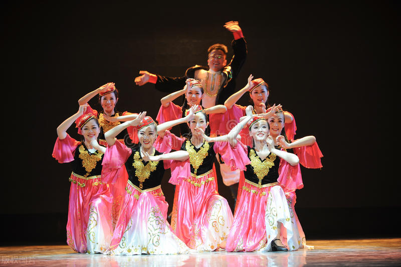 新疆艺术学院2021年录取分数线公布，你达到了录取线了吗？