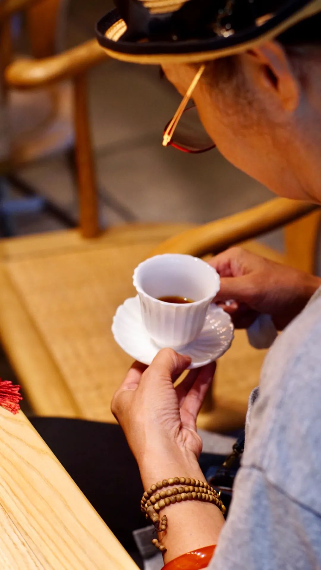 美茶，加咖啡，一杯又一杯