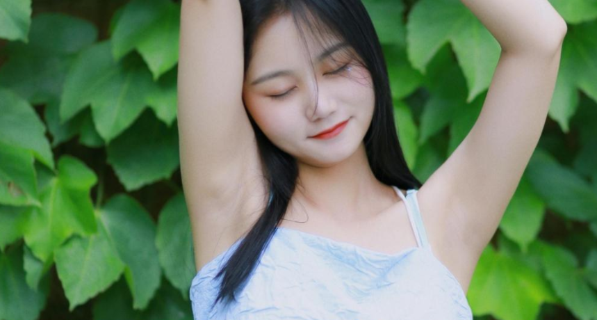老人骑三轮侧翻好心人救助反被讹：善良的代价？
