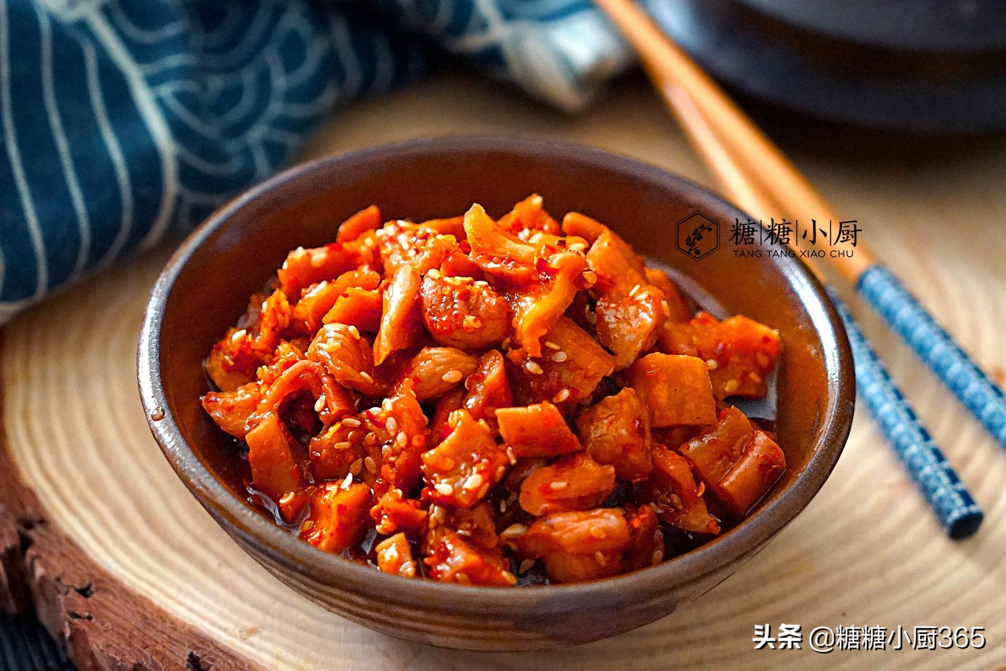 腌制萝卜干：传统方法让萝卜干保存一年不变质的秘诀