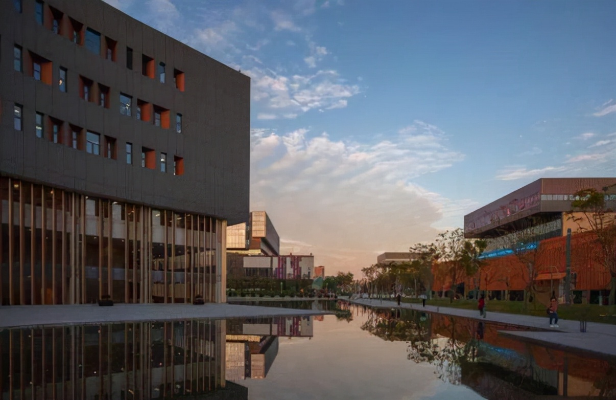 孩子的前途全毁了！天津7所出名的“野鸡大学”，被人民日报点名