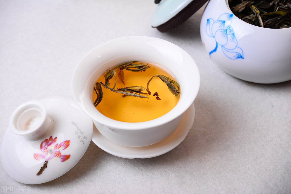 一茶，一人，一生活