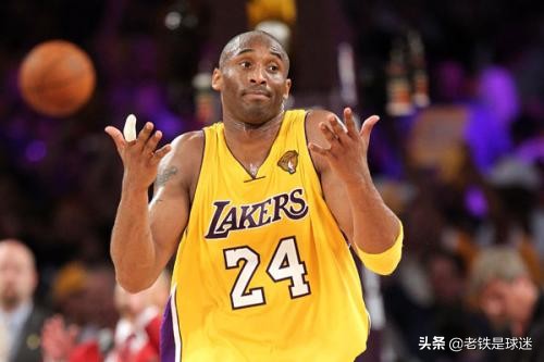 为什么nba球星要戴指套(打篮球留下的暗伤！科比的看了让人心疼，哈登库里一点事没有？)