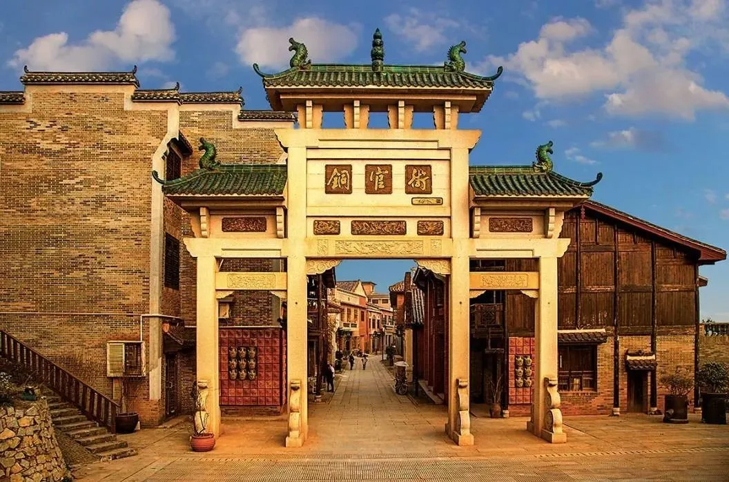 自驾路线:长沙—铜官古镇—岳阳君山岛—东洞庭湿地3日游一到炎夏时节