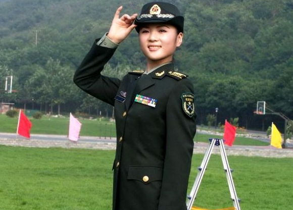 适合中等生报考的军校，录取分数低，毕业还能有“铁饭碗”