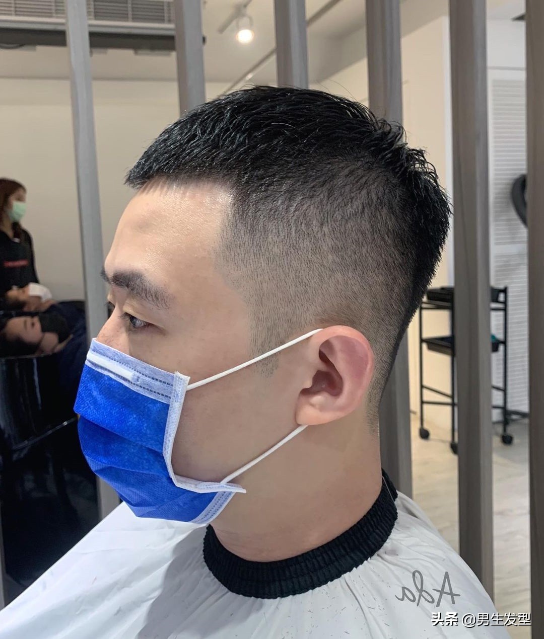 男生9款精选帅气发型，不管什么脸型，都很潮流显精神