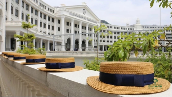 带着草帽的少年，不只有海贼王，还有我最爱的香港哈罗国际学校