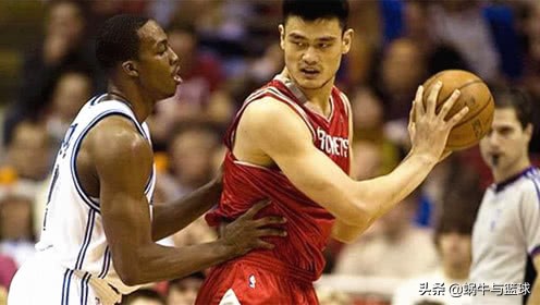 姚明曾在nba为什么队效力(姚明在NBA打了8年，巅峰时不输任何内线，为何没有进过一阵？)