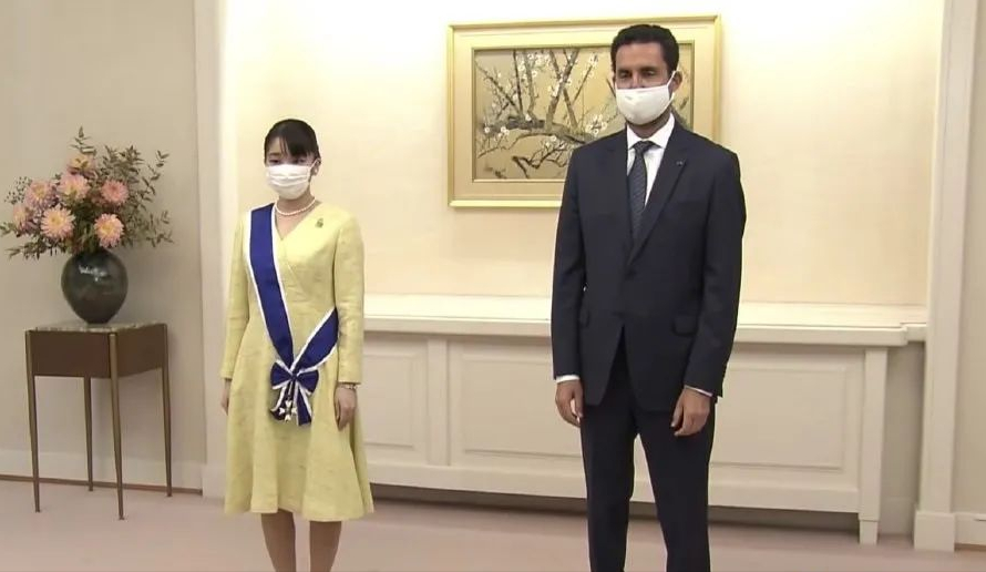 日本公主大婚，驸马成纽约年薪百万新富帅，婚后定居美国会幸福吗