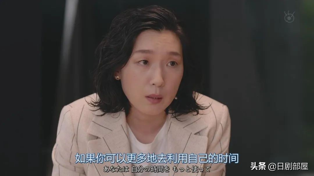 楚楚伟和纳米天使与爱情者的爱合作。