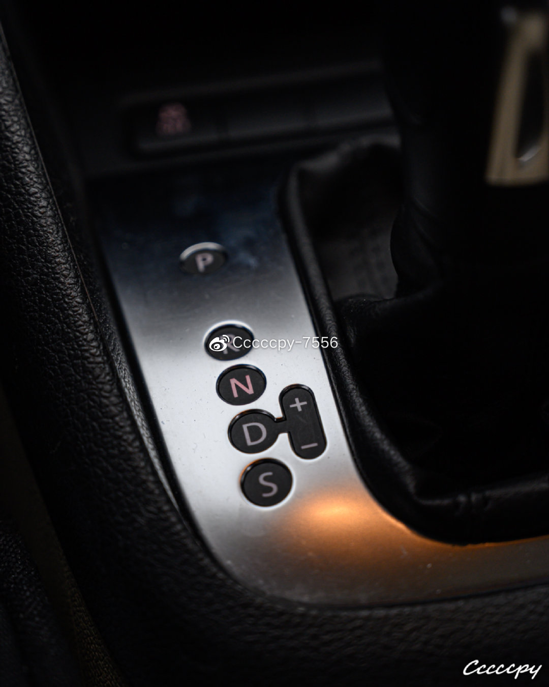 昔日标杆——试驾大众高尔夫MK6