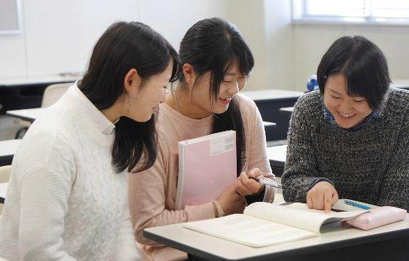 大学生不参与社团和竞选班干部，对以后有影响吗？辅导员道出原因