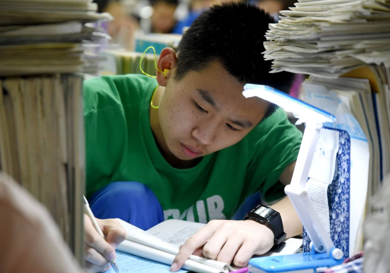 高考后被退档，没有被大学录取，学生们的学籍档案还有用吗