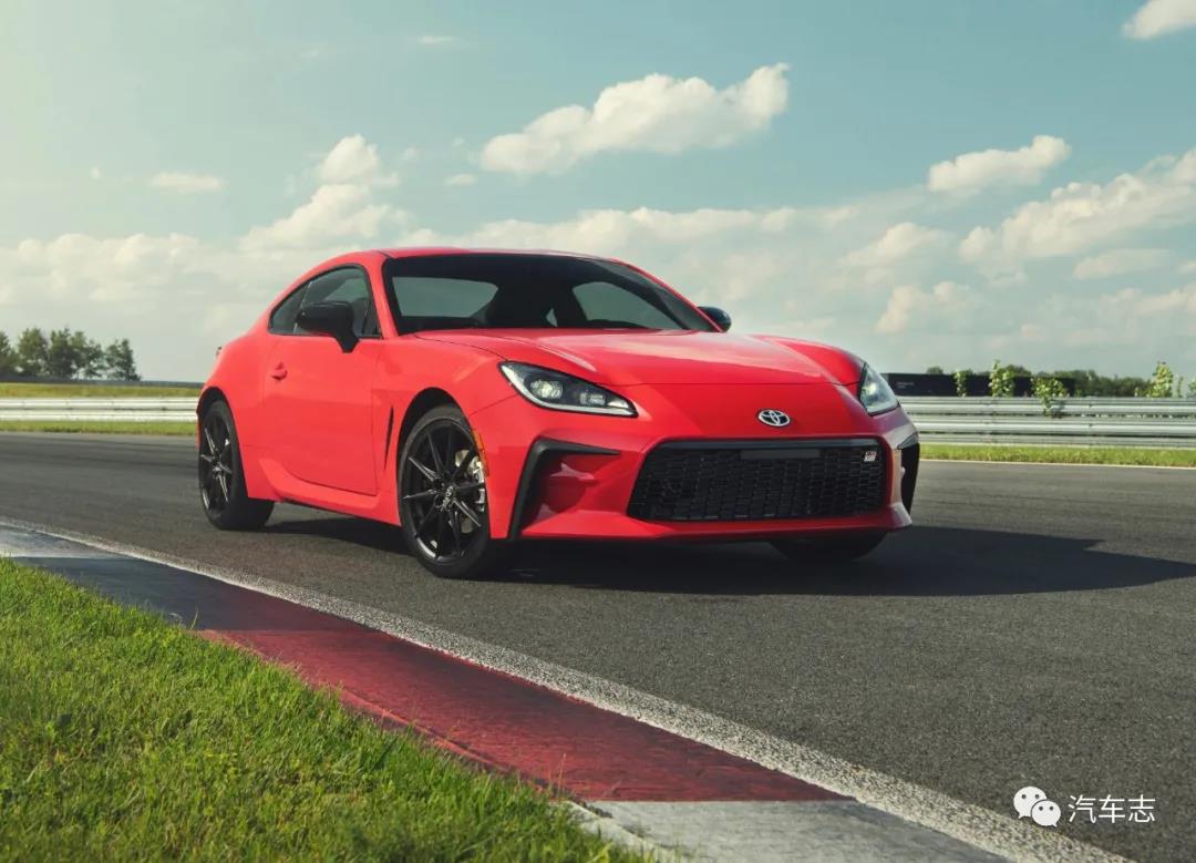 官宣！丰田GR86引进中国，限量50台远山灰SUPRA今日发售