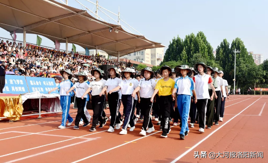 洛阳二外2019年新生国防教育暨入校课程闭营仪式圆满收官