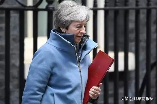 为什么英国踢世界杯要分开来(英格兰输球、全欧洲都在庆祝，英国为何会成为“全民公敌”？)