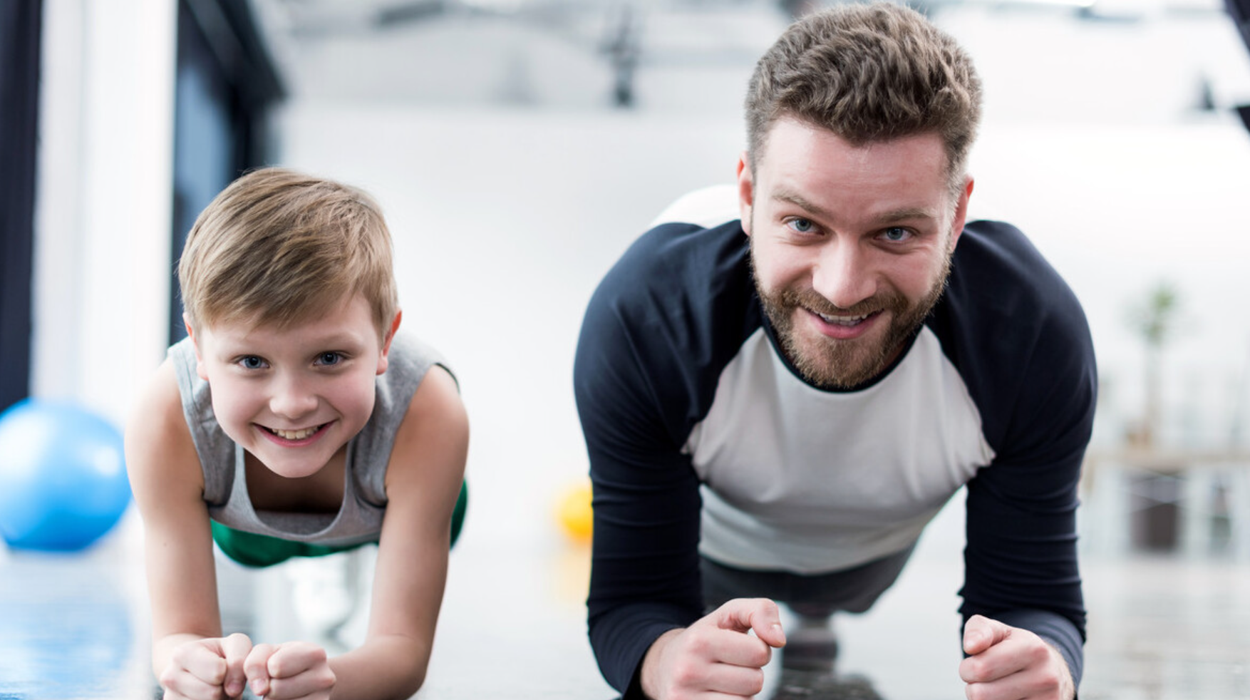 父母双盲，从小做家务没用过手机的农村男孩，却以685分上了清华