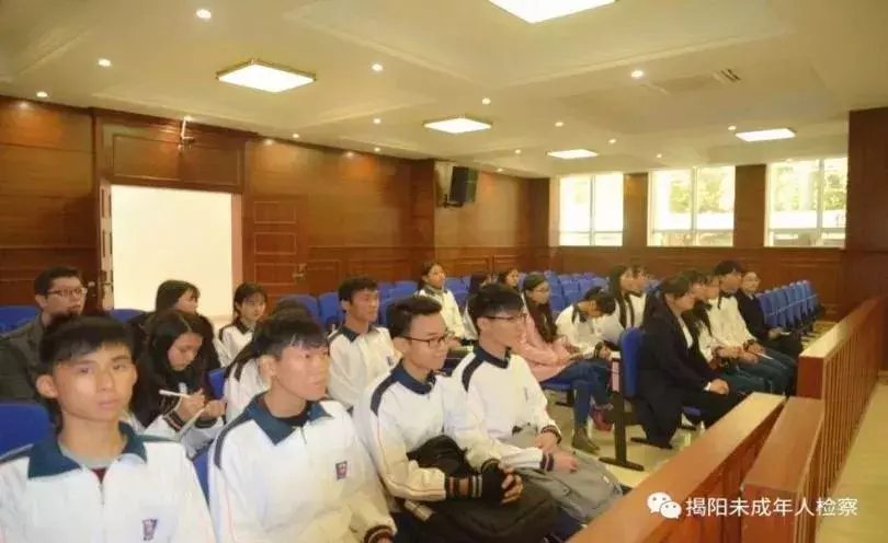 市院“1+4+N”未成年人普法模式被评为2017—2018年度全省“谁执法谁普法”创新创先优秀项目