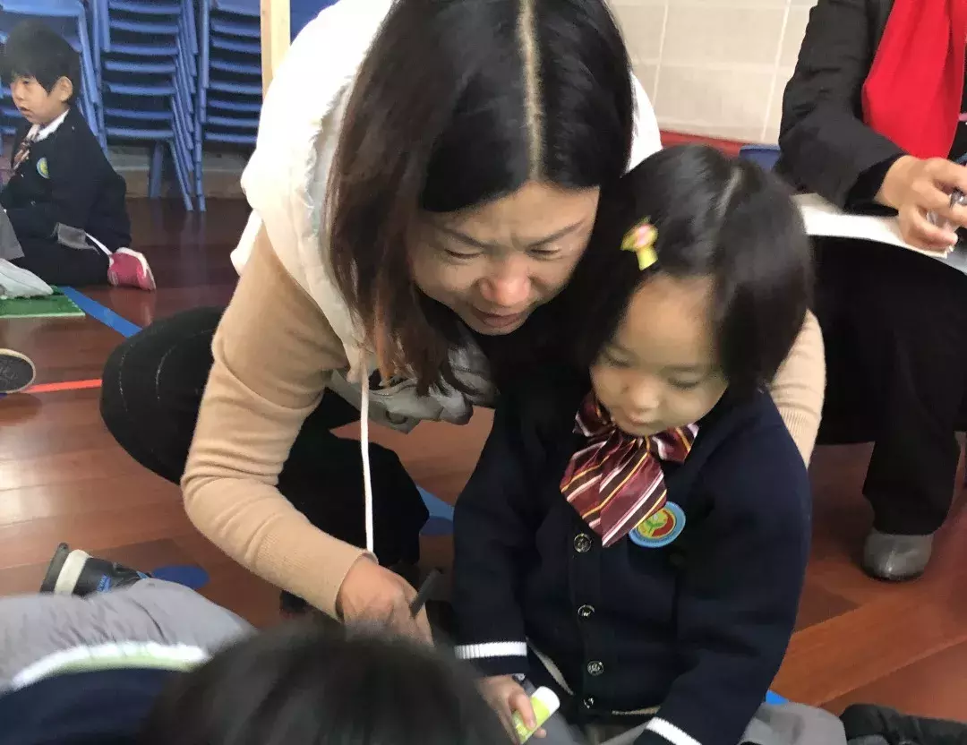 高碑店市第一幼儿园校园风景线:友爱的点点四班