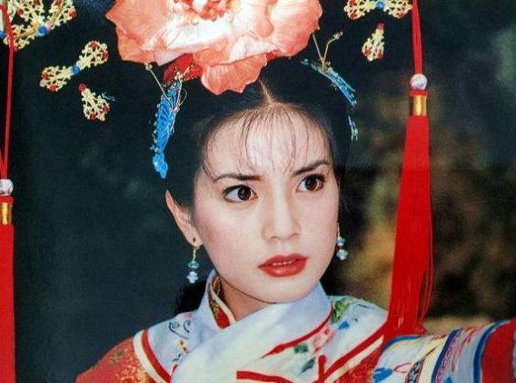 趙薇為何被“封殺”？背后的故事，遠比你想象得還復雜