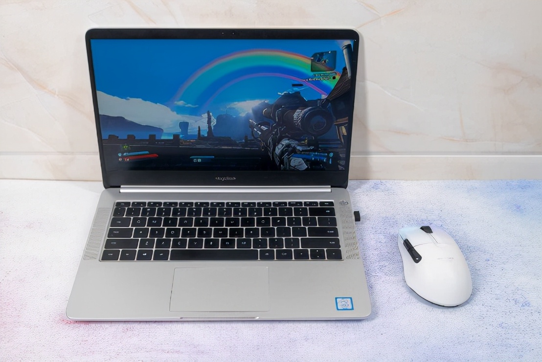 三种连接模式，高性能高颜值，冰豹魔幻豹KONE PRO AIR体验