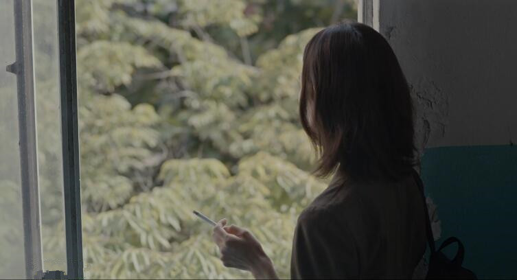 韩国电影《蜂鸟》，它才是本年度的最佳青春电影